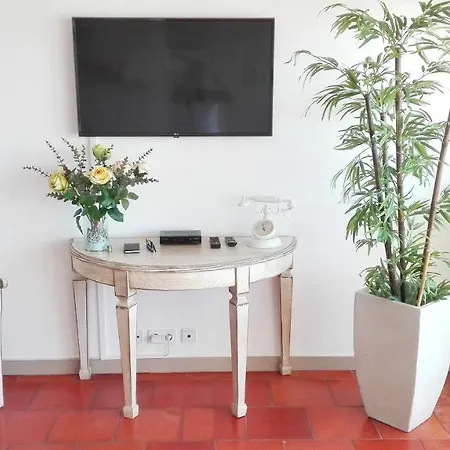 With One Bedroom In Lagos, With Wonderful Sea View, Furnished Terra... * Lagos